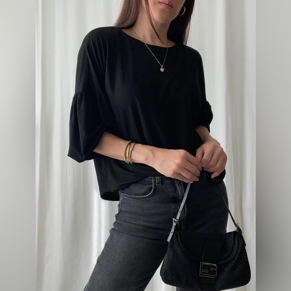 TOP slouchy sleeves top — In Black